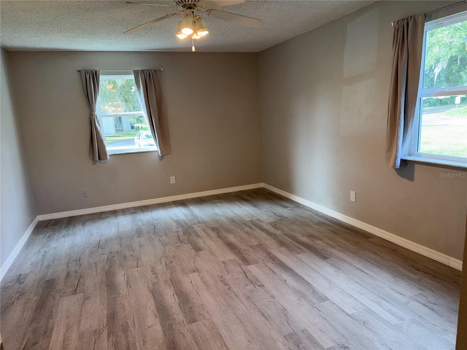 OAKS - Residential