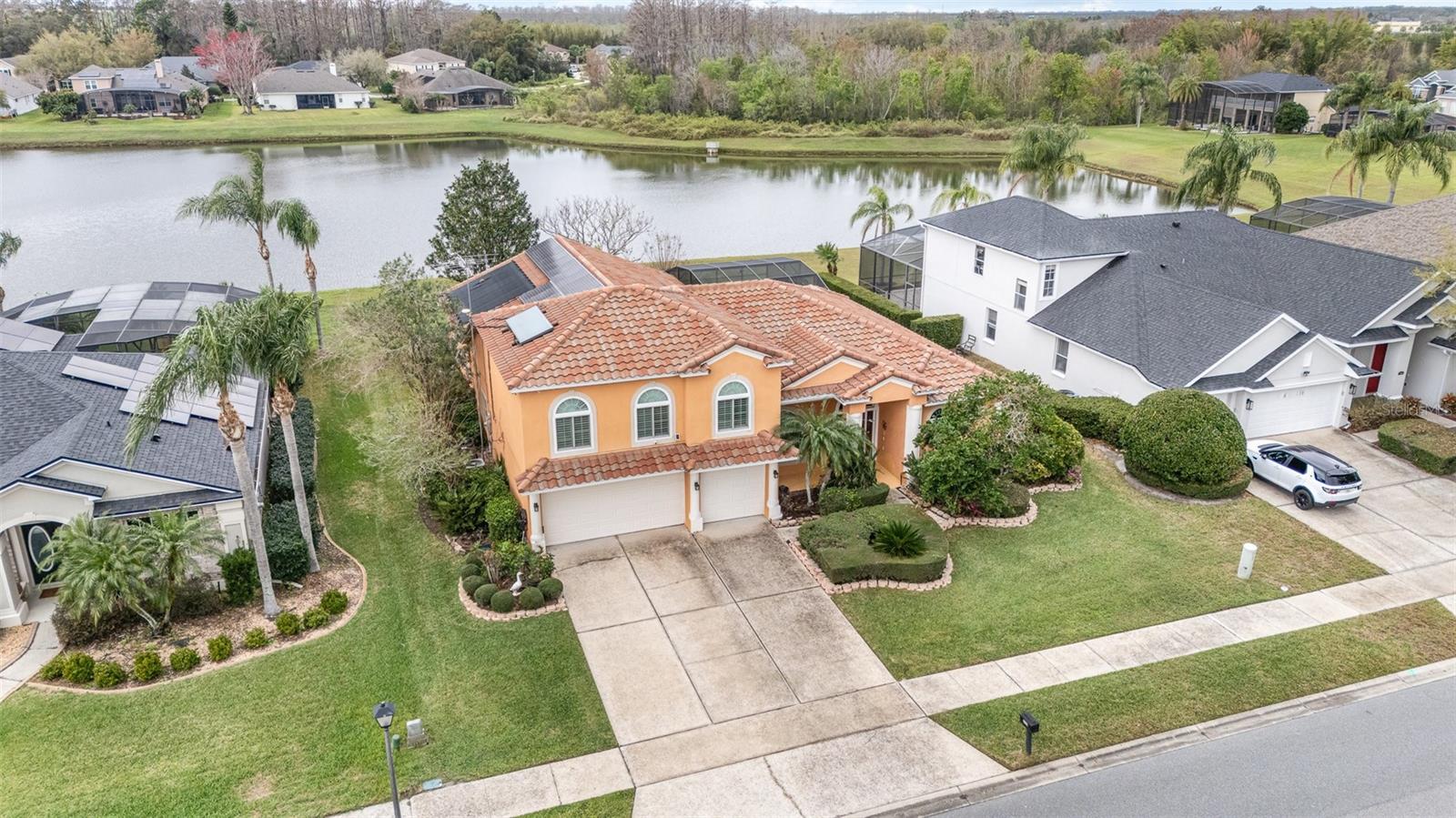 2326 WINTERMERE POINTE DRIVE