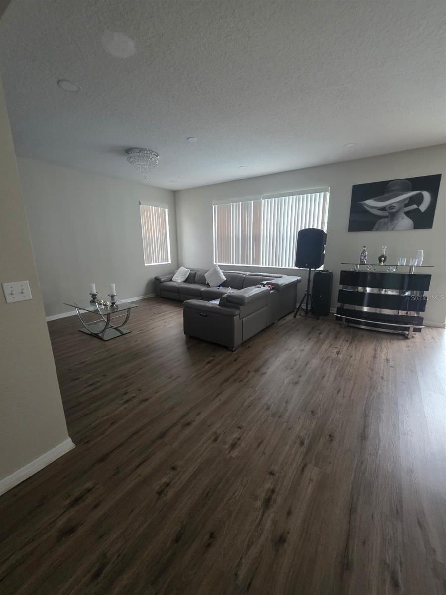 LEGACY PARK PH 02 - Residential