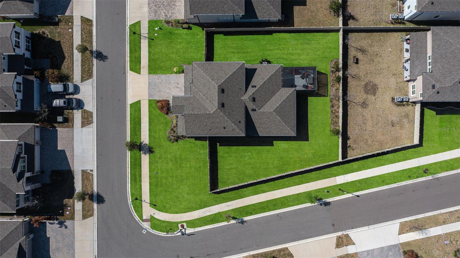 WHISPERING OAKS PRESERVE - Residential