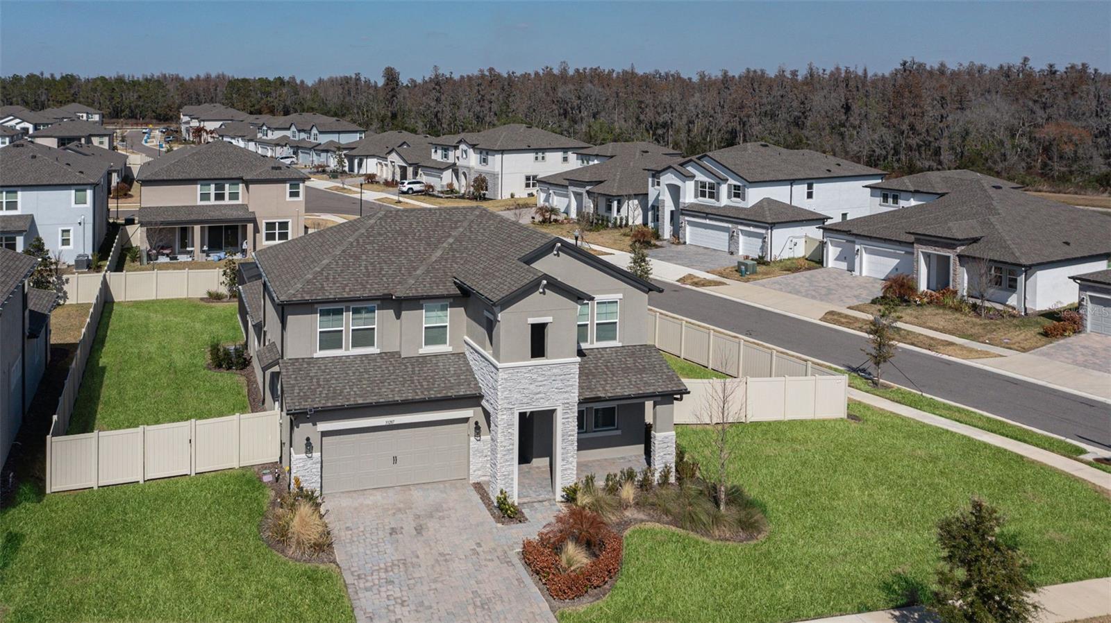 WHISPERING OAKS PRESERVE - Residential