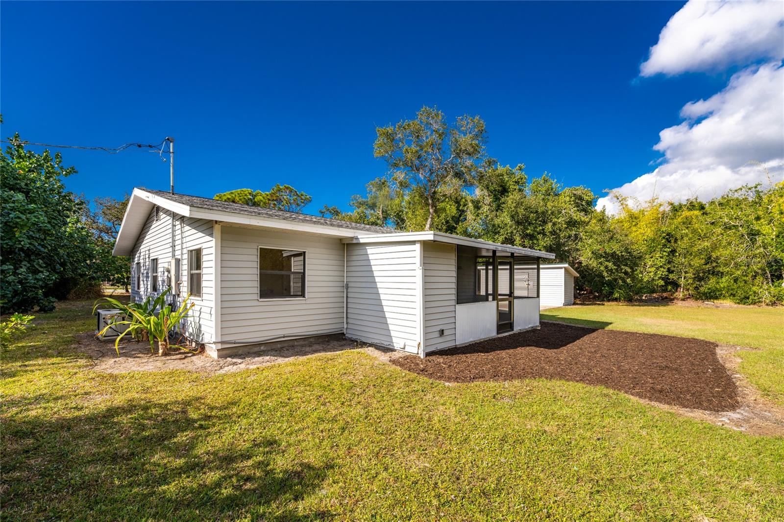 ENGLEWOOD GARDENS - Residential