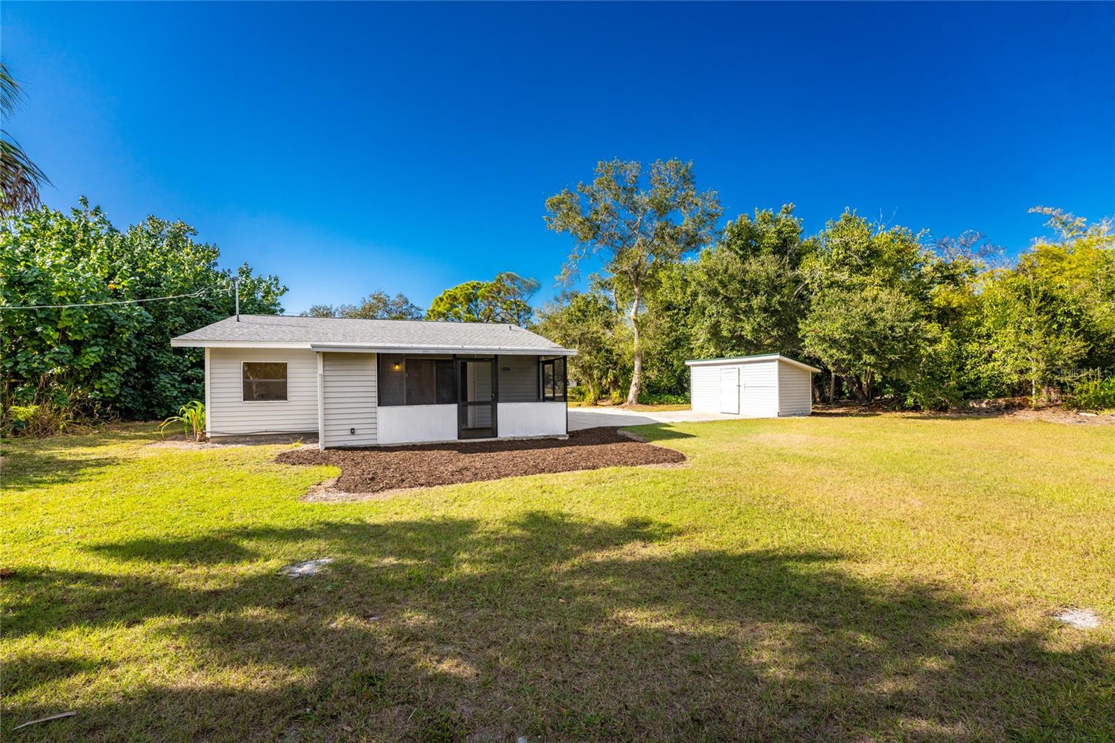 ENGLEWOOD GARDENS - Residential