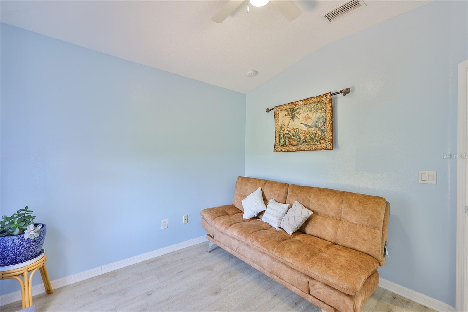 CARRIAGE POINTE PH 1 - Residential Lease