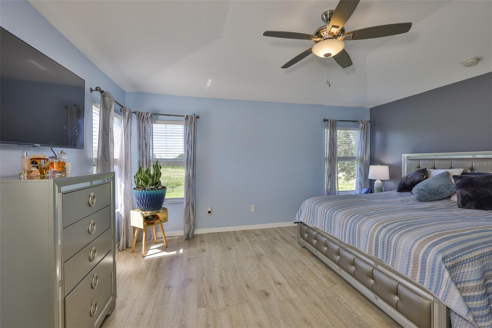 CARRIAGE POINTE PH 1 - Residential Lease