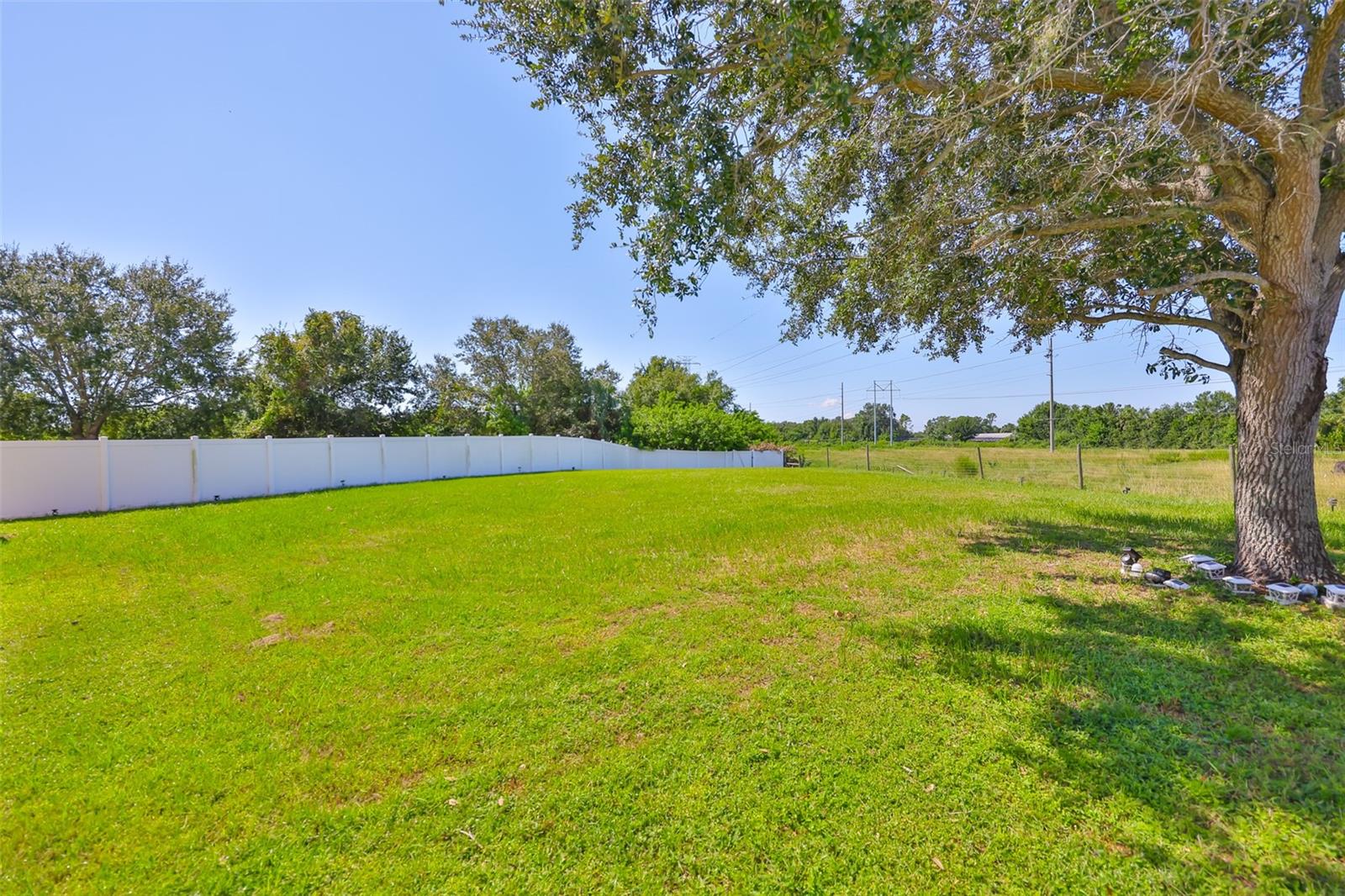 CARRIAGE POINTE PH 1 - Residential Lease