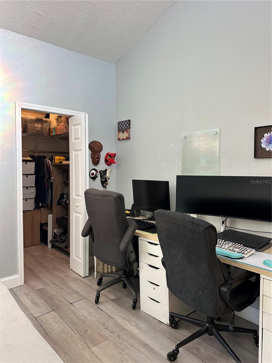 WINTER PARK WOODS CONDO - Residential