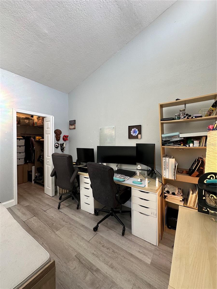 WINTER PARK WOODS CONDO - Residential