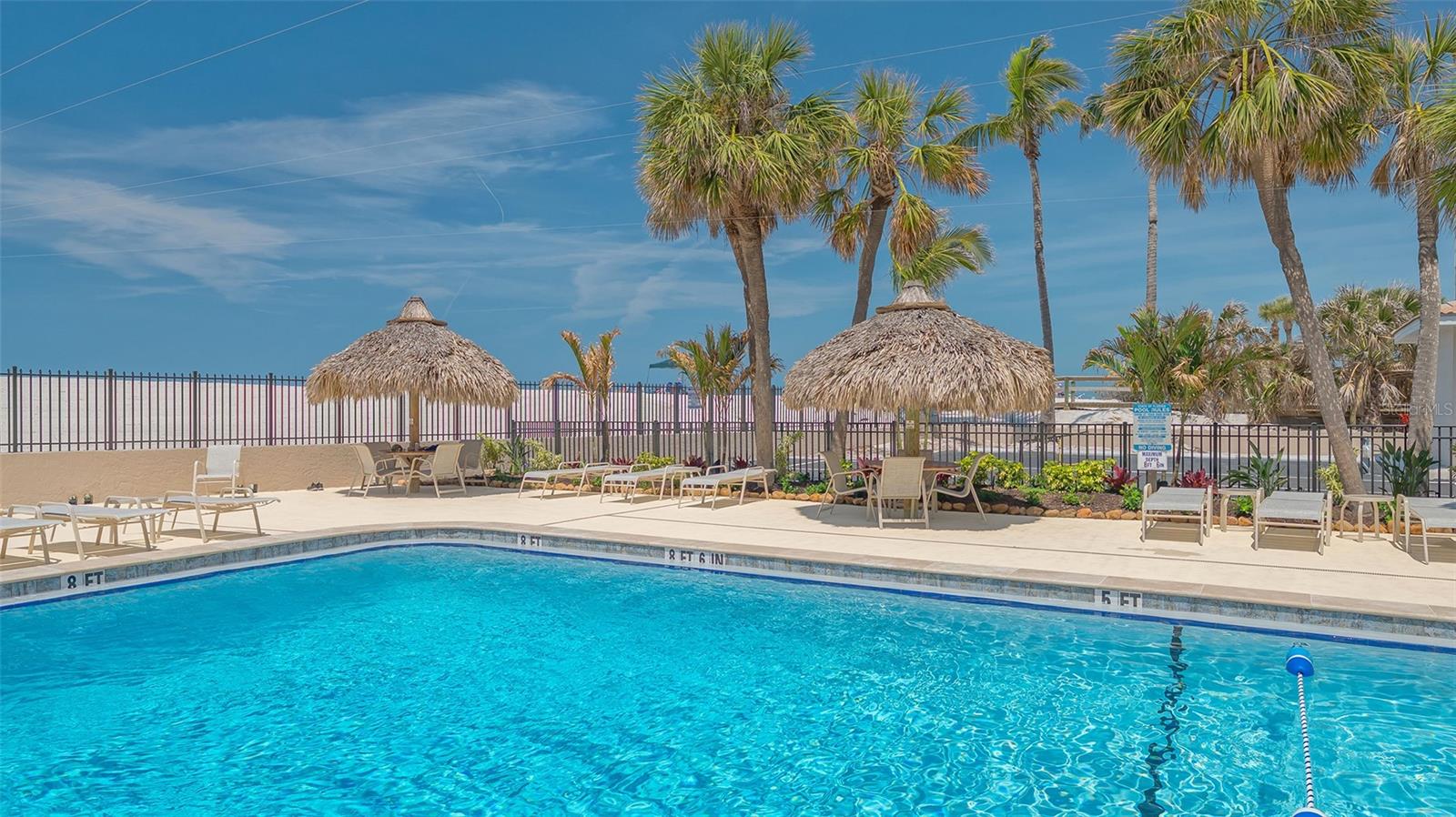 LIDO BEACH CLUB - Residential