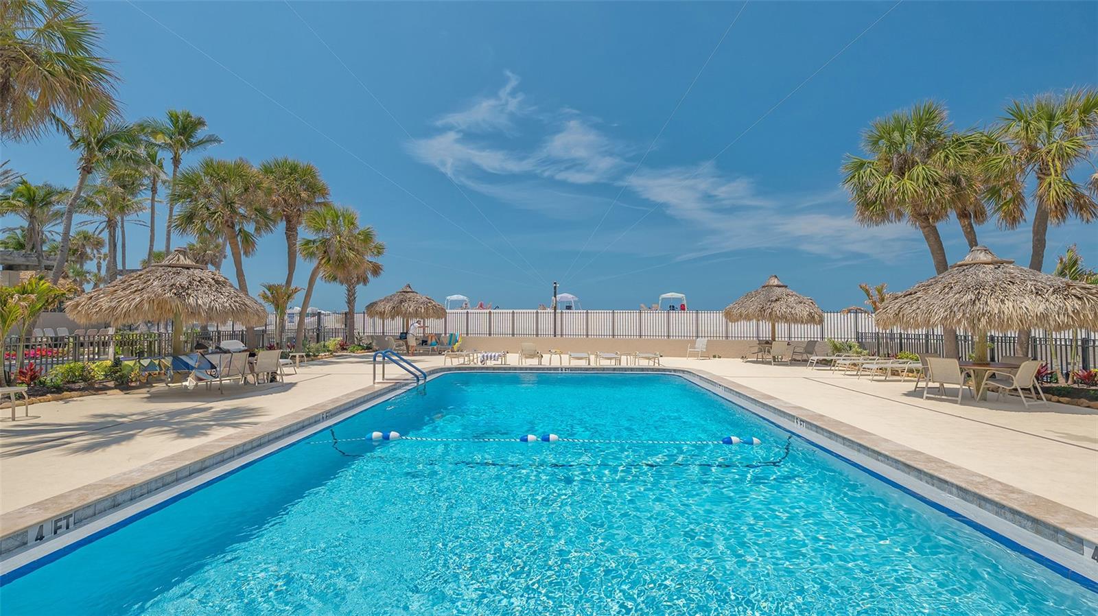 LIDO BEACH CLUB - Residential