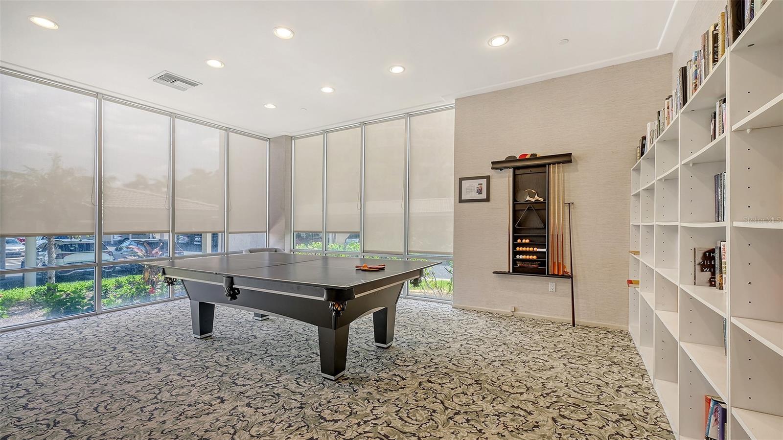 LIDO BEACH CLUB - Residential