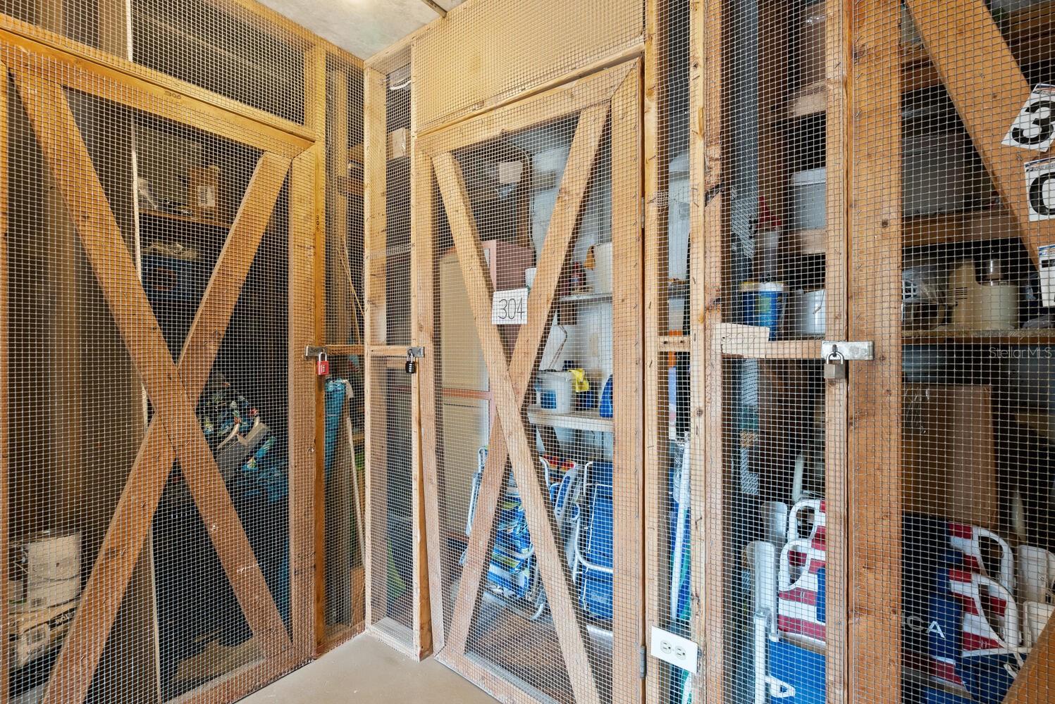 SIESTA HARBOR II - Residential