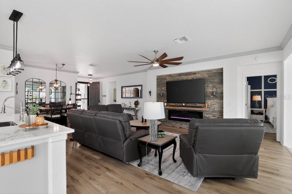 STONE CREEK BY DEL WEBB-SEBASTIAN - Residential