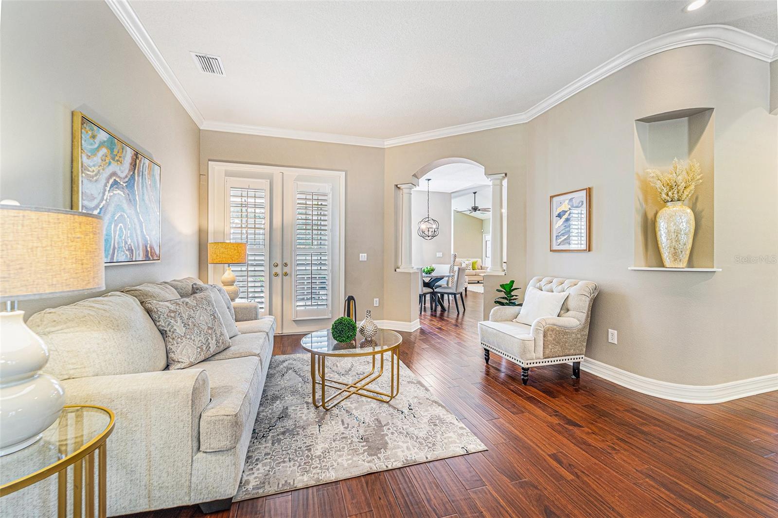 2112 CLIMBING IVY DRIVE