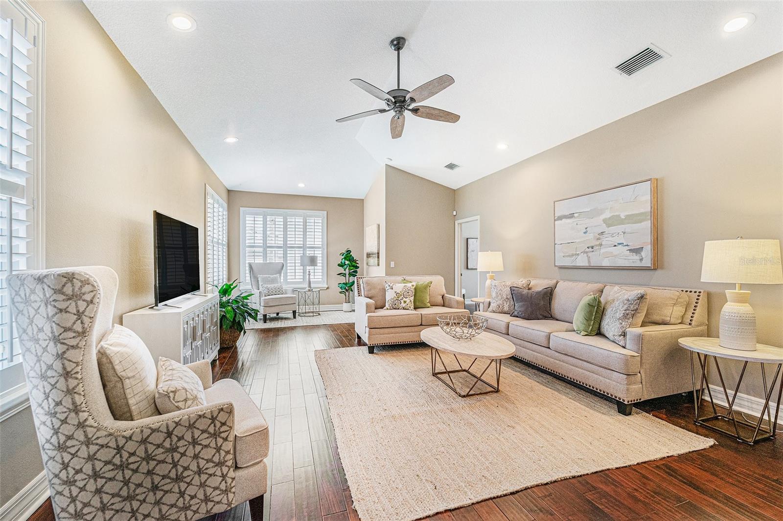 DEER CREEK - Residential