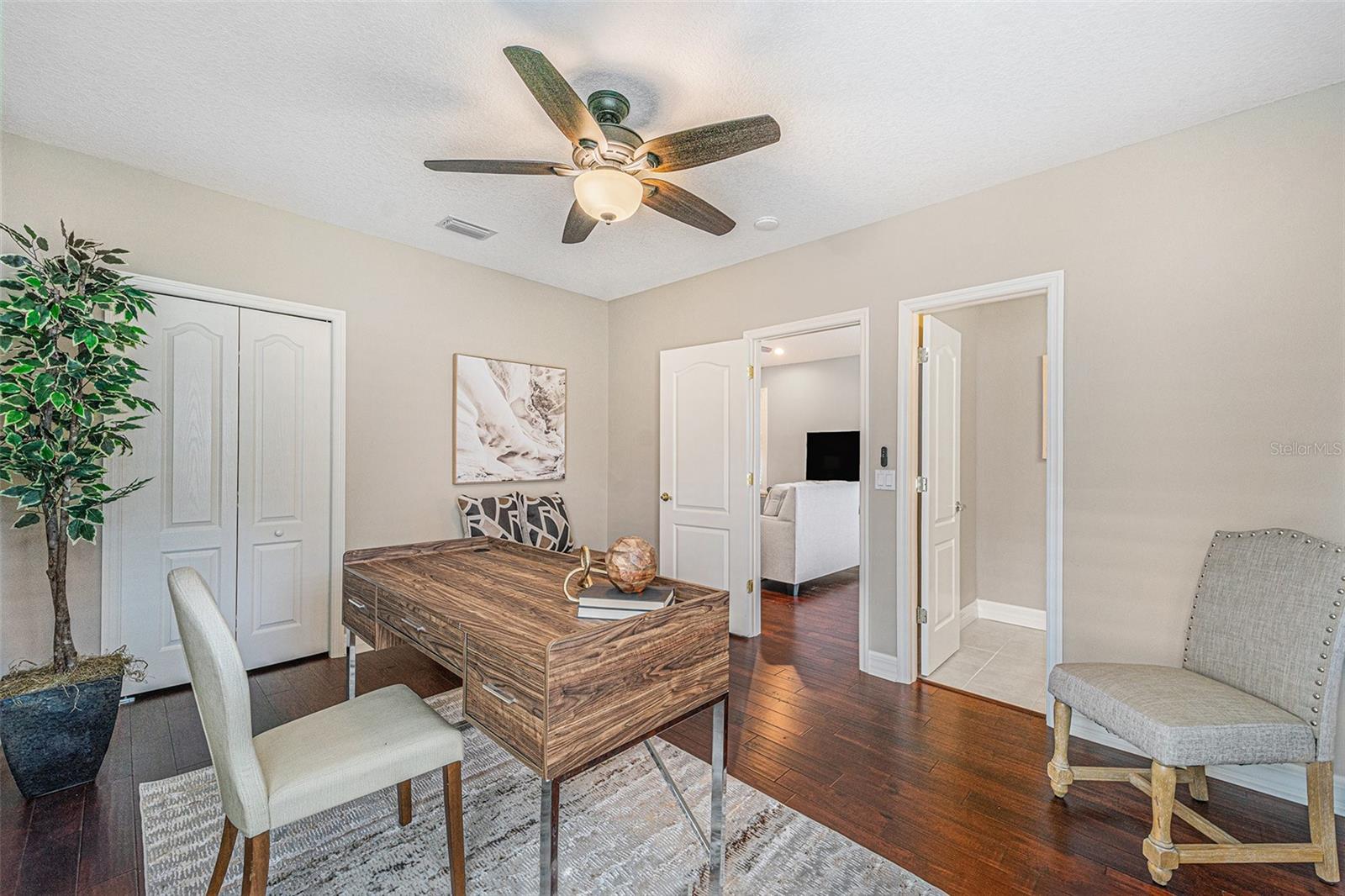 DEER CREEK - Residential