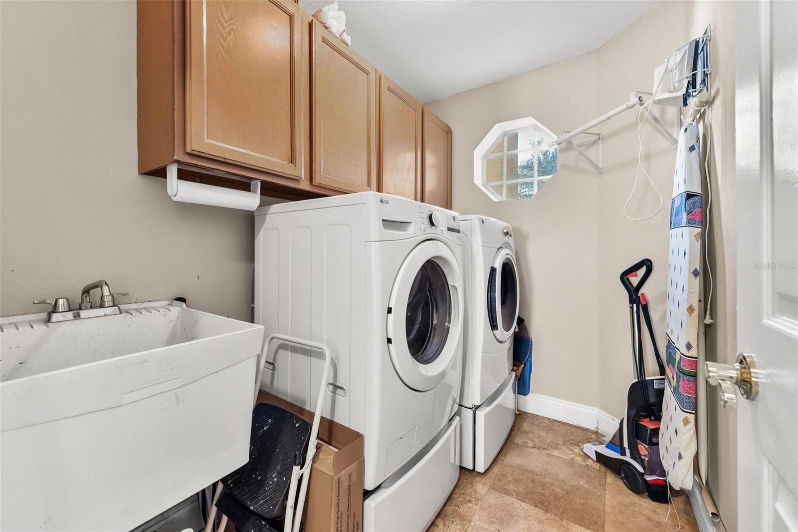 TWIN RIVERS SEC 7 - Residential