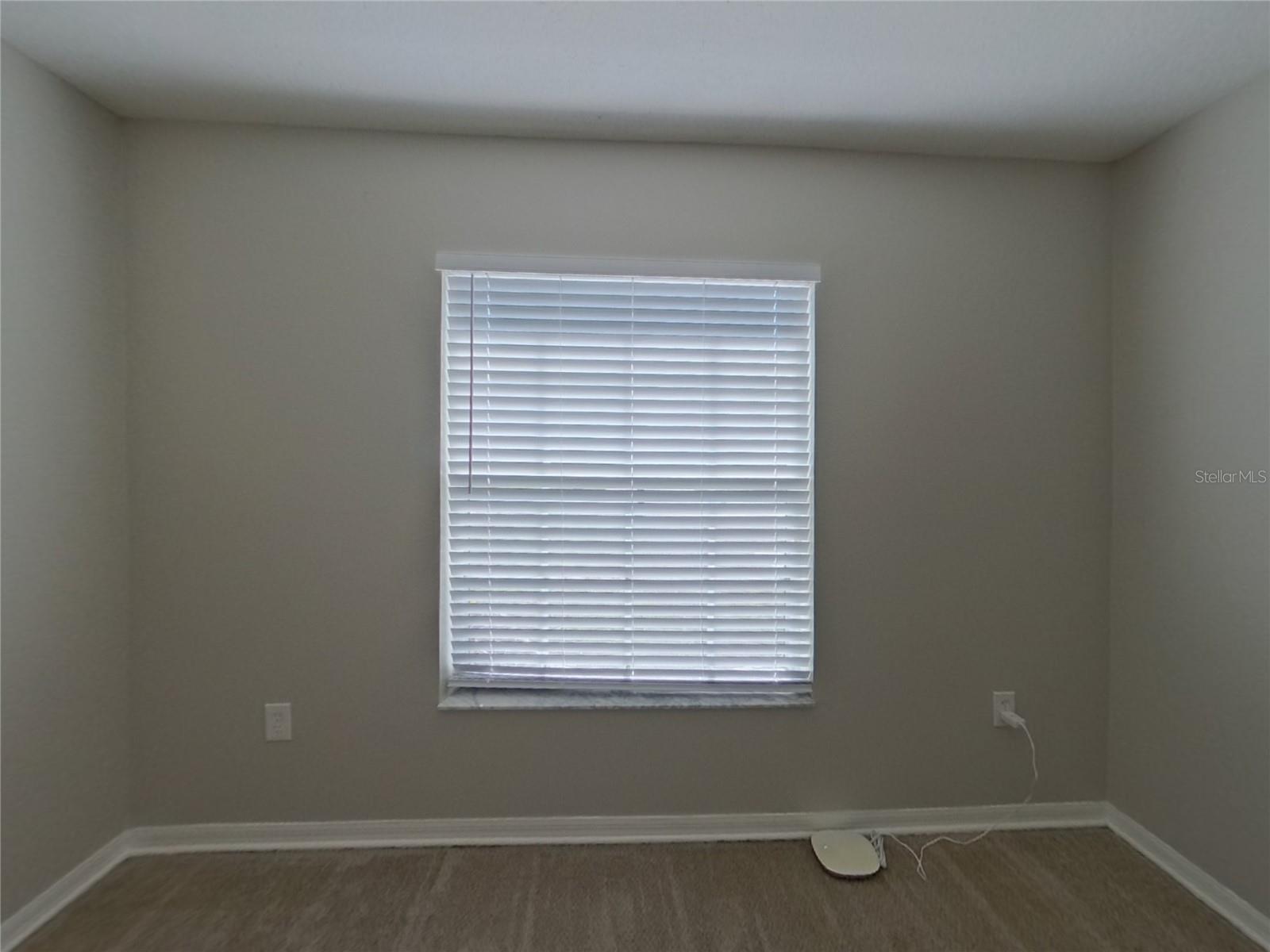 BRIDGEWATER PH 04 - Residential Lease