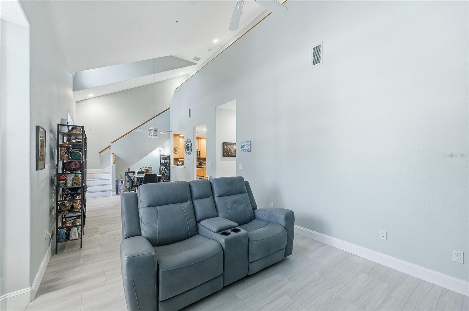 CLERMONT YACHT CLUB PH 2 - Residential