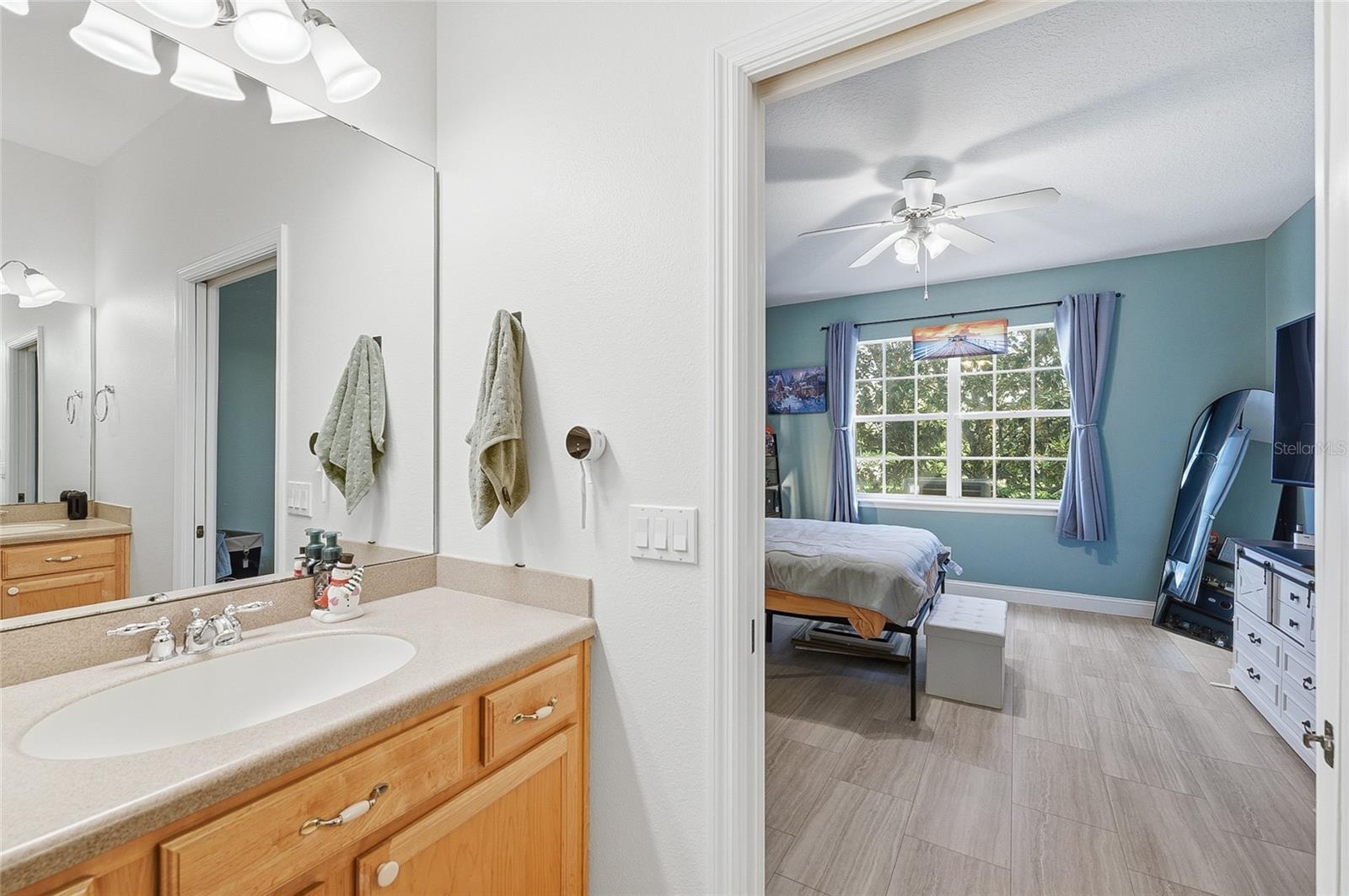 CLERMONT YACHT CLUB PH 2 - Residential