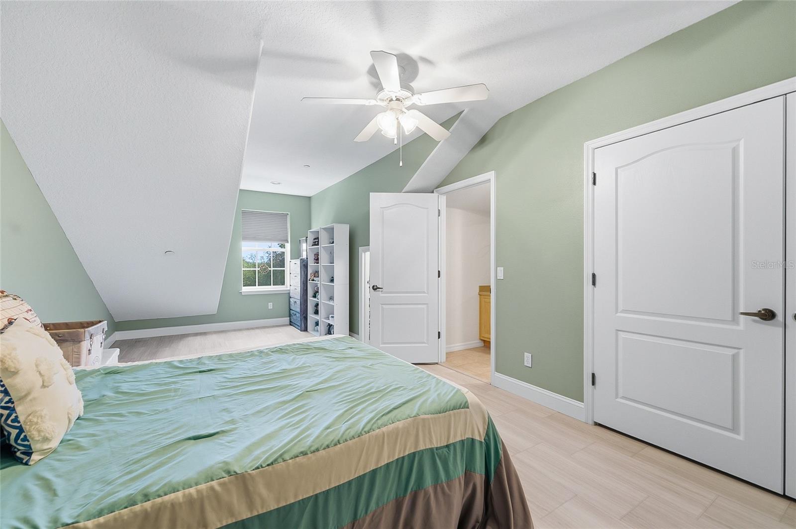 CLERMONT YACHT CLUB PH 2 - Residential