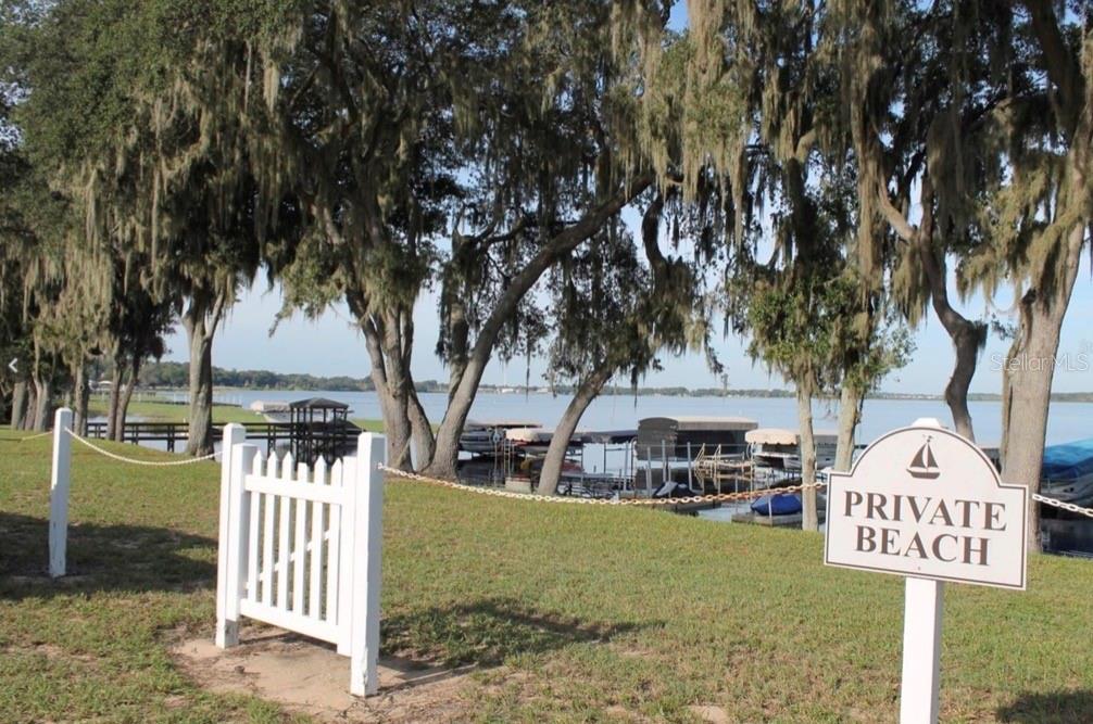 CLERMONT YACHT CLUB PH 2 - Residential