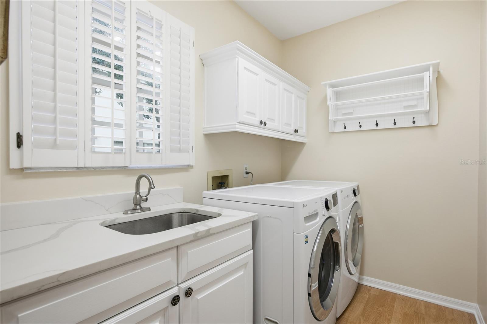 THOMPSON EAST SUB UNIT 2 - Residential