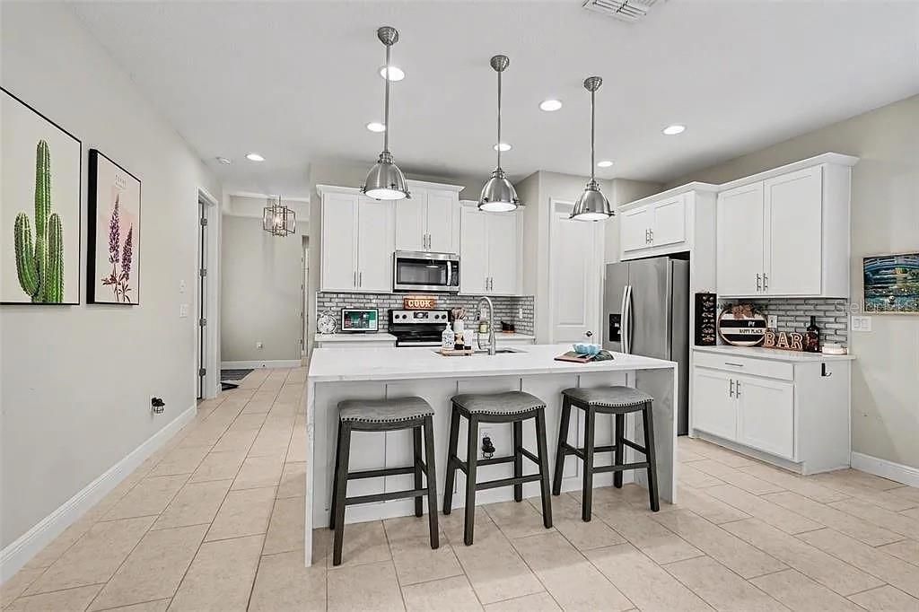 Photo of 10335 Holstein Edge Place, Riverview, FL 33569 (MLS # TB8505362)