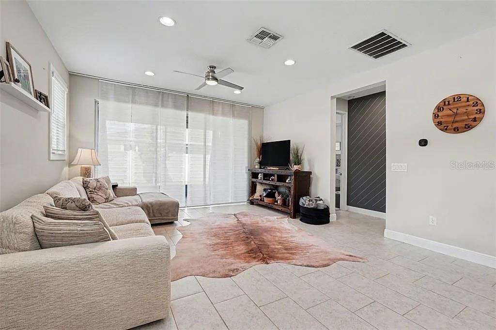 10335 HOLSTEIN EDGE PLACE