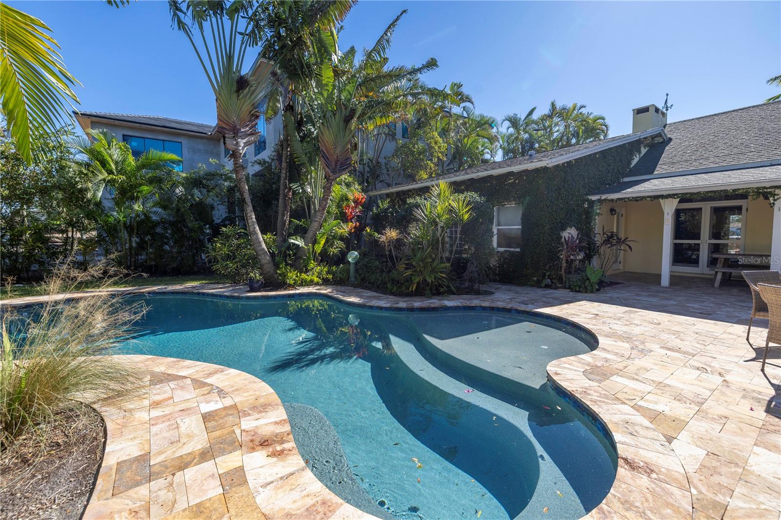 COFFEE POT ADD SNELL & HAMLETTS - Land