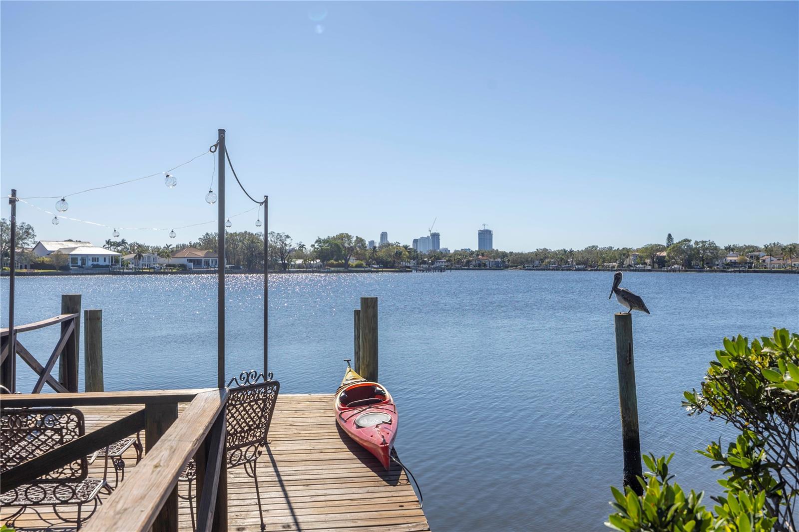 COFFEE POT ADD SNELL & HAMLETTS - Land