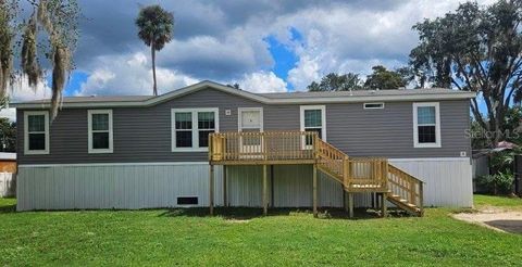 55744 HOLIDAY CIRCLE ASTOR FL 32102