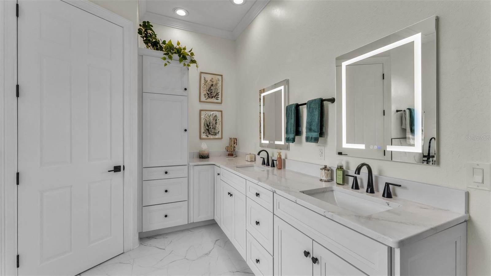 CREWS LAKE HILLS ESTATES - Residential