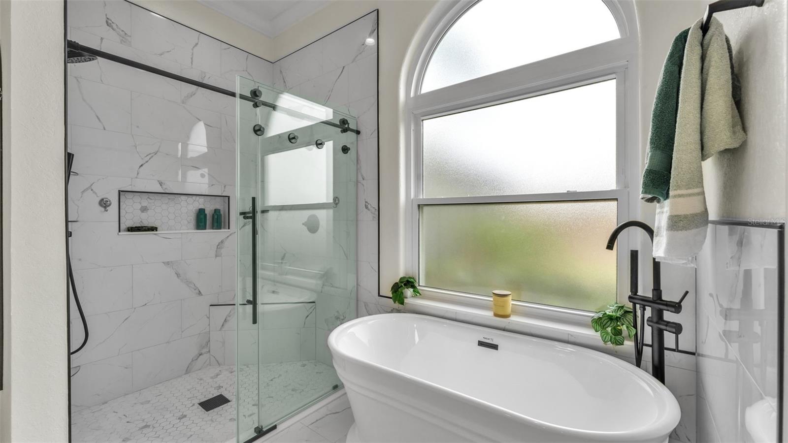 CREWS LAKE HILLS ESTATES - Residential