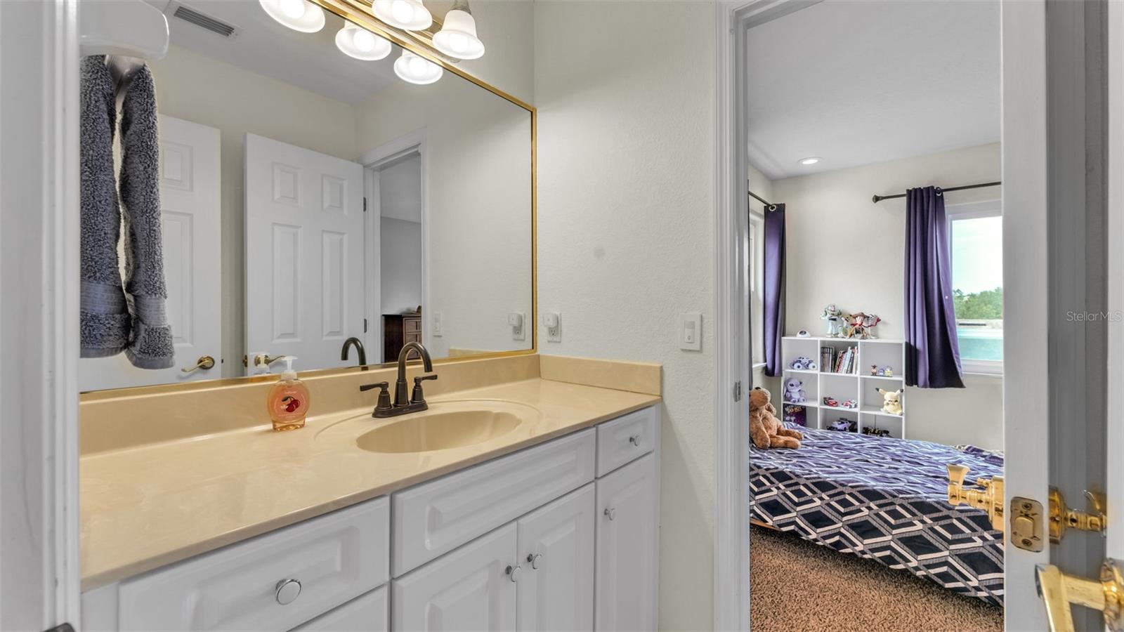 CREWS LAKE HILLS ESTATES - Residential