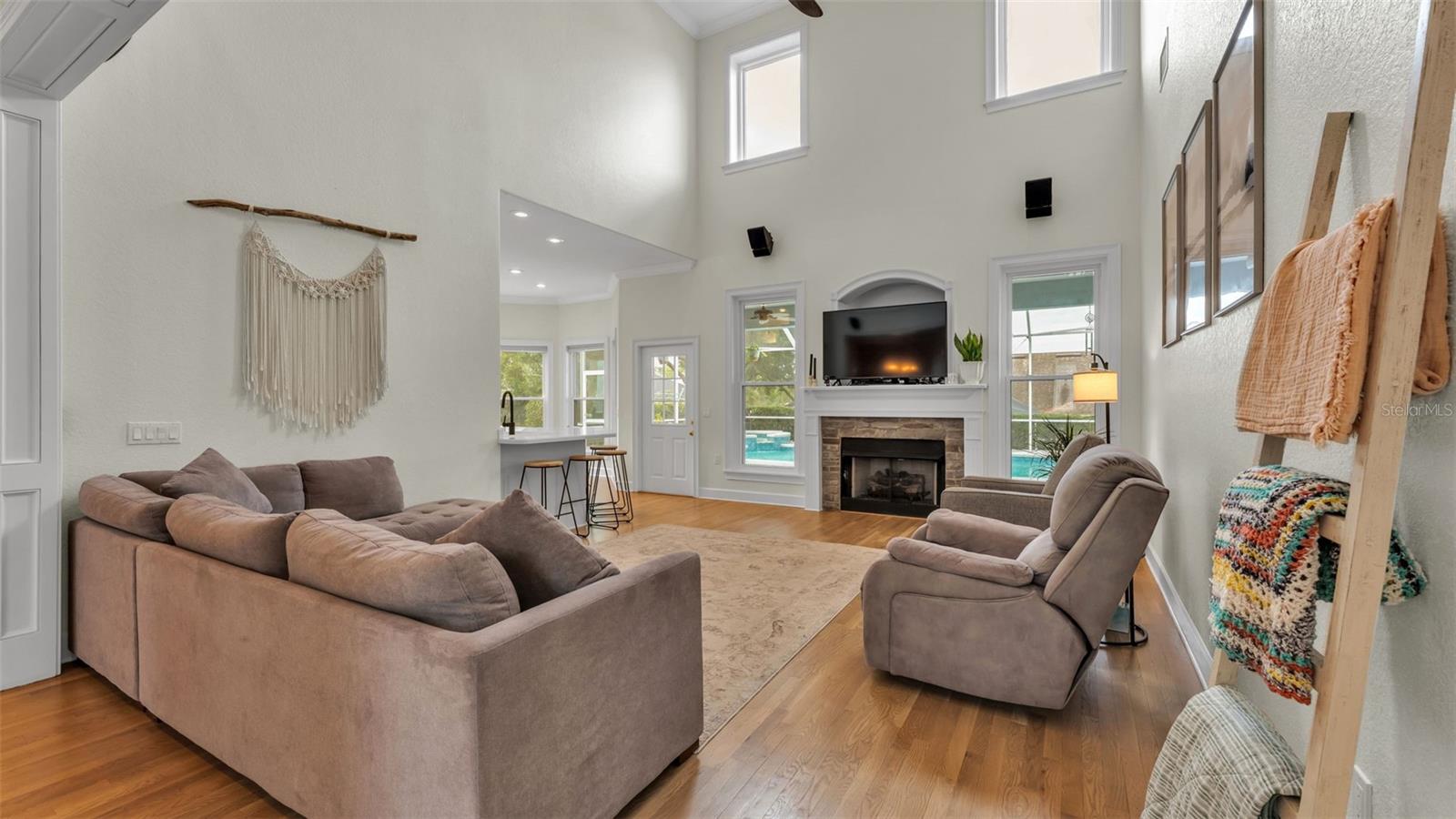 CREWS LAKE HILLS ESTATES - Residential