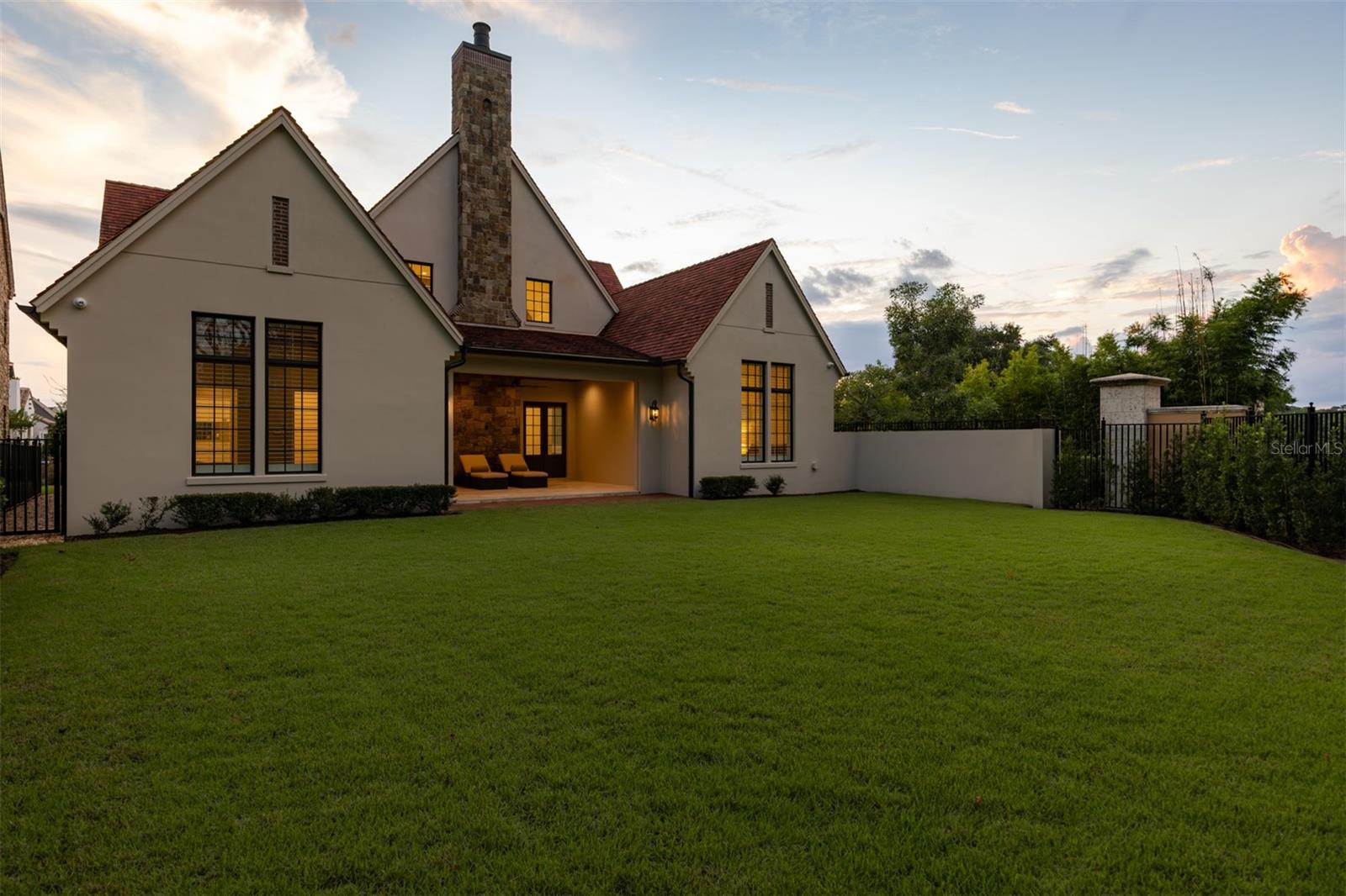 GOLDEN OAK PH 5 - Residential