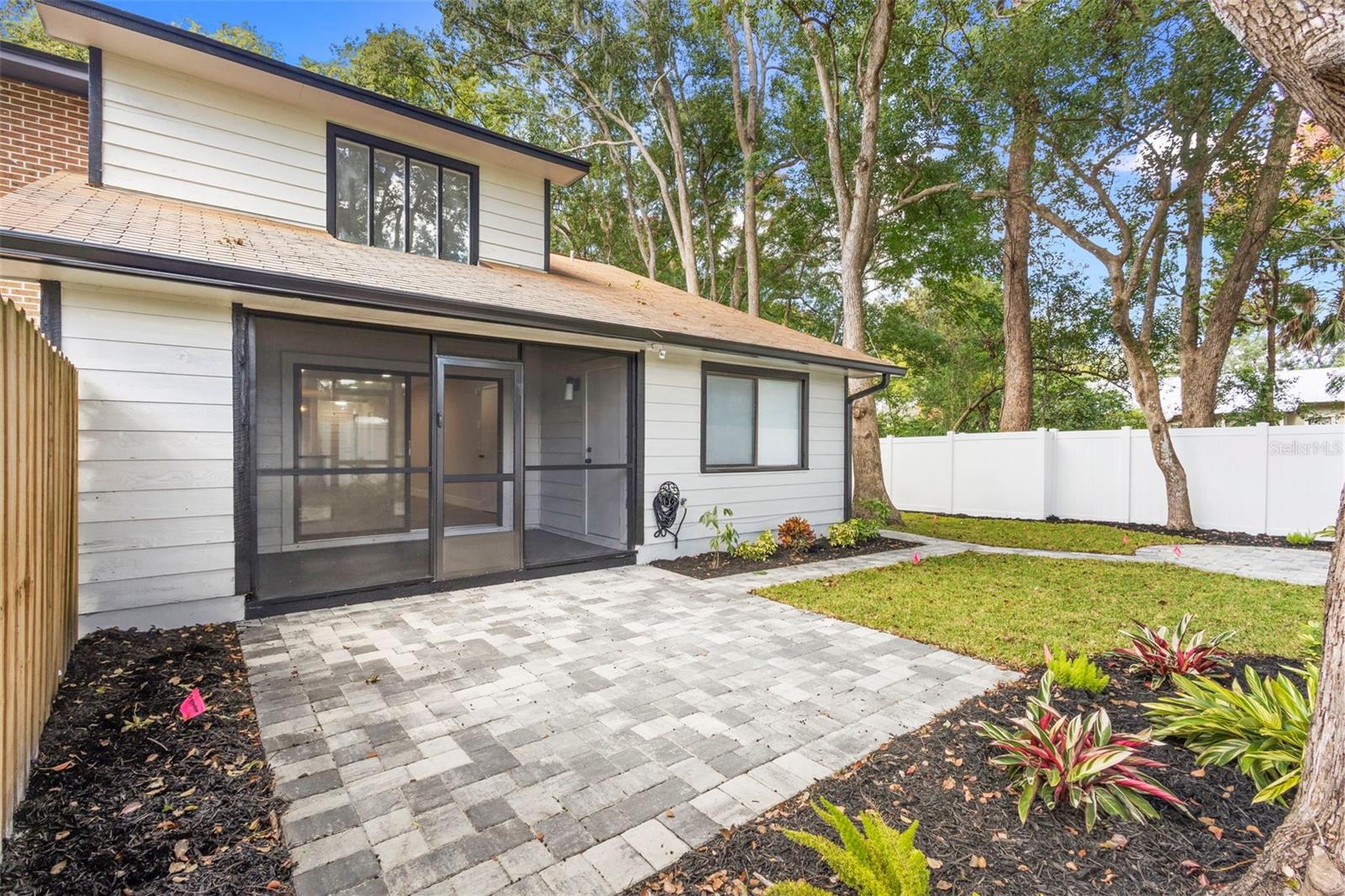 CODRINGTONS BLK 17 DELAND - Residential Lease