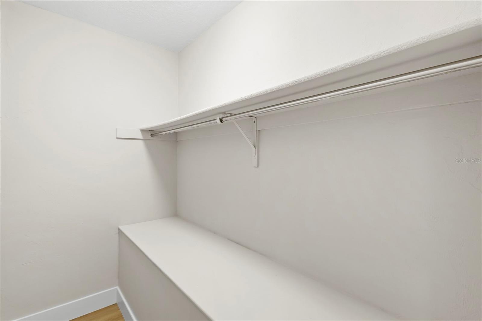 CODRINGTONS BLK 17 DELAND - Residential Lease