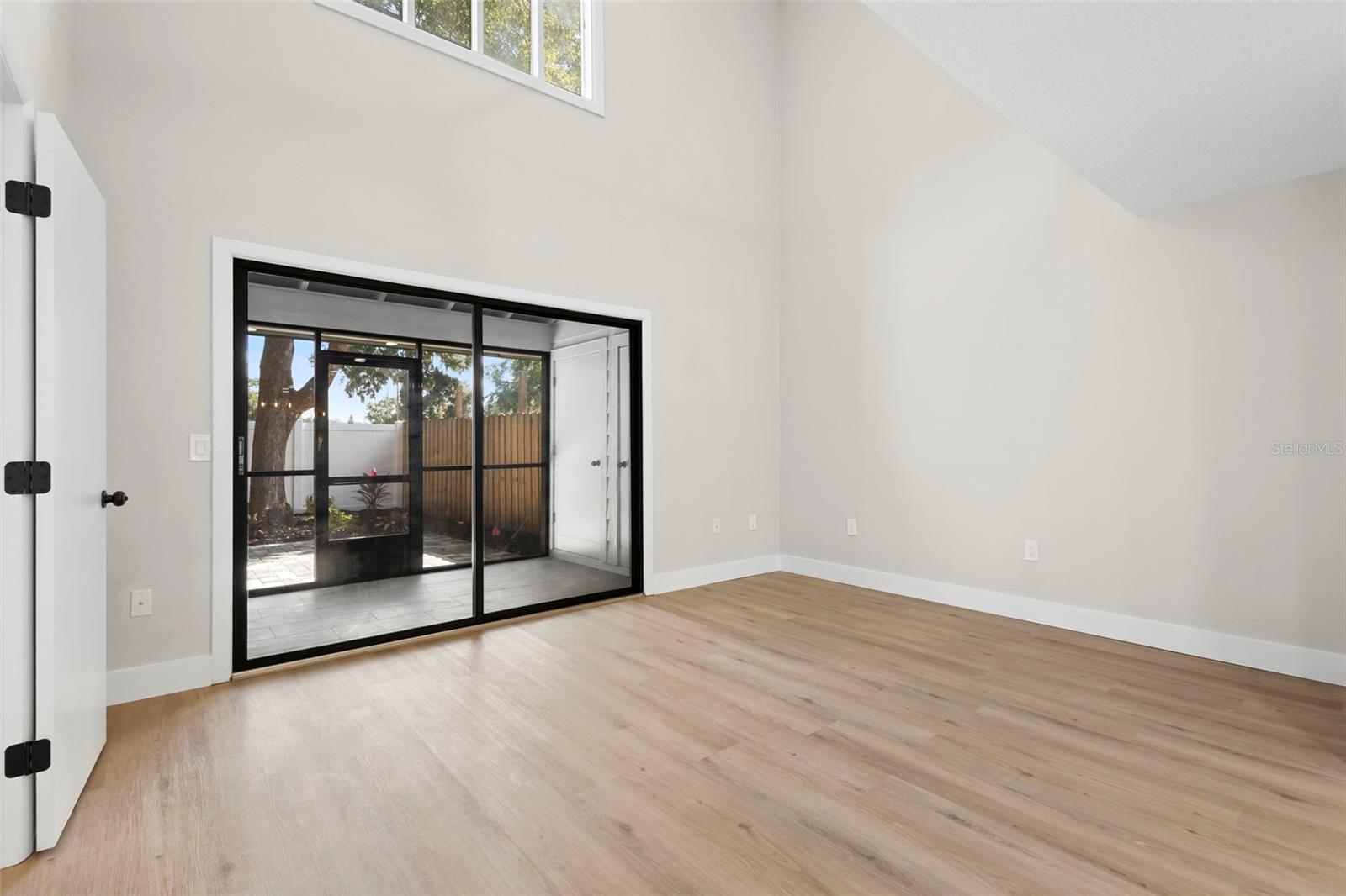 CODRINGTONS BLK 17 DELAND - Residential Lease