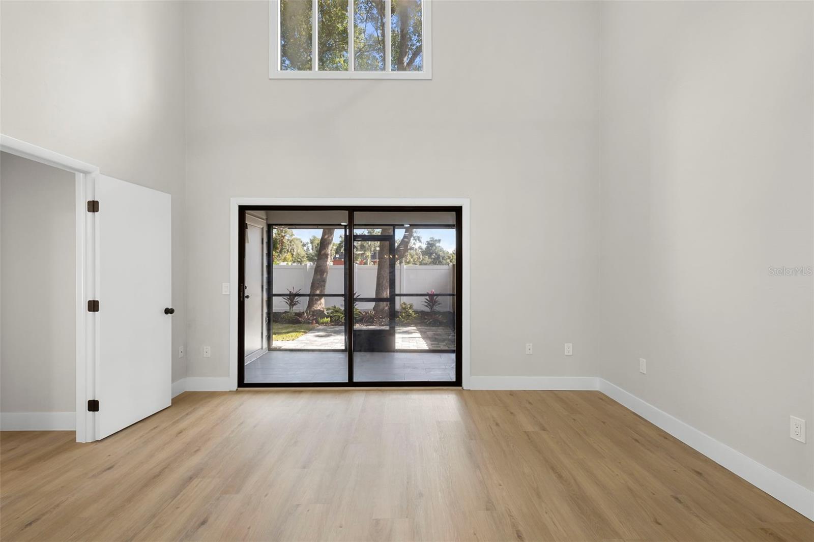 CODRINGTONS BLK 17 DELAND - Residential Lease