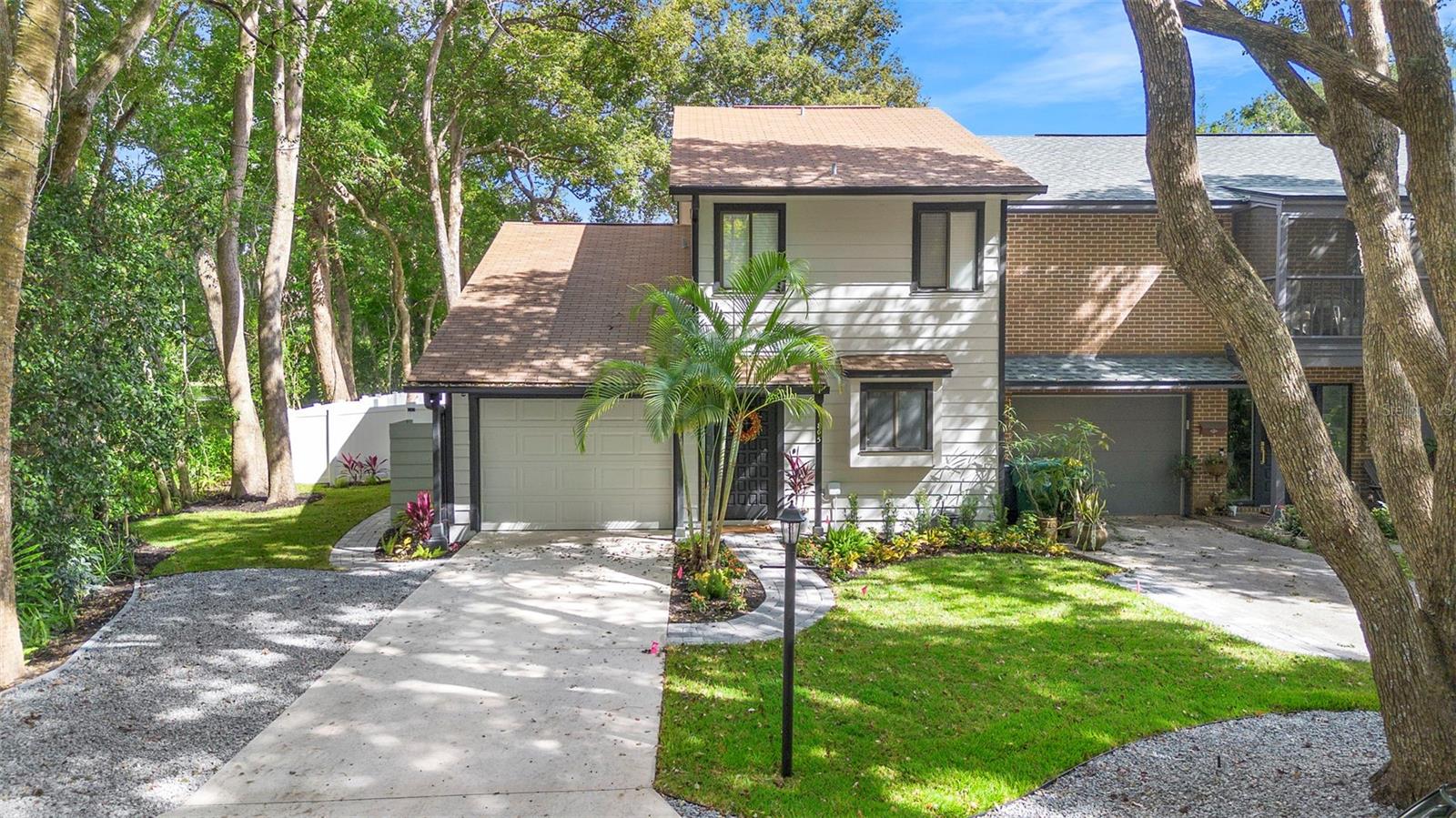 CODRINGTONS BLK 17 DELAND - Residential Lease