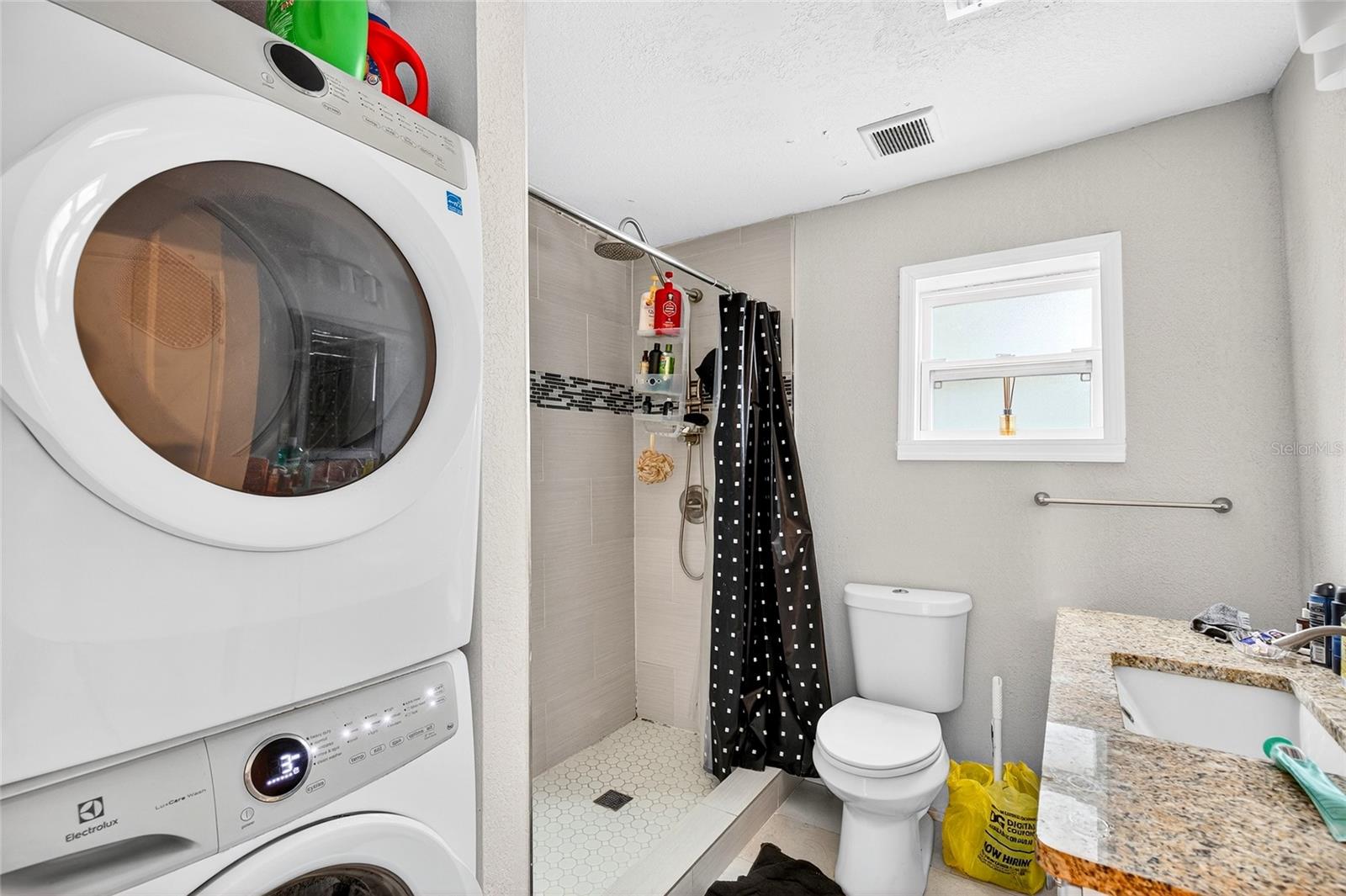 EL PORTAL - Residential