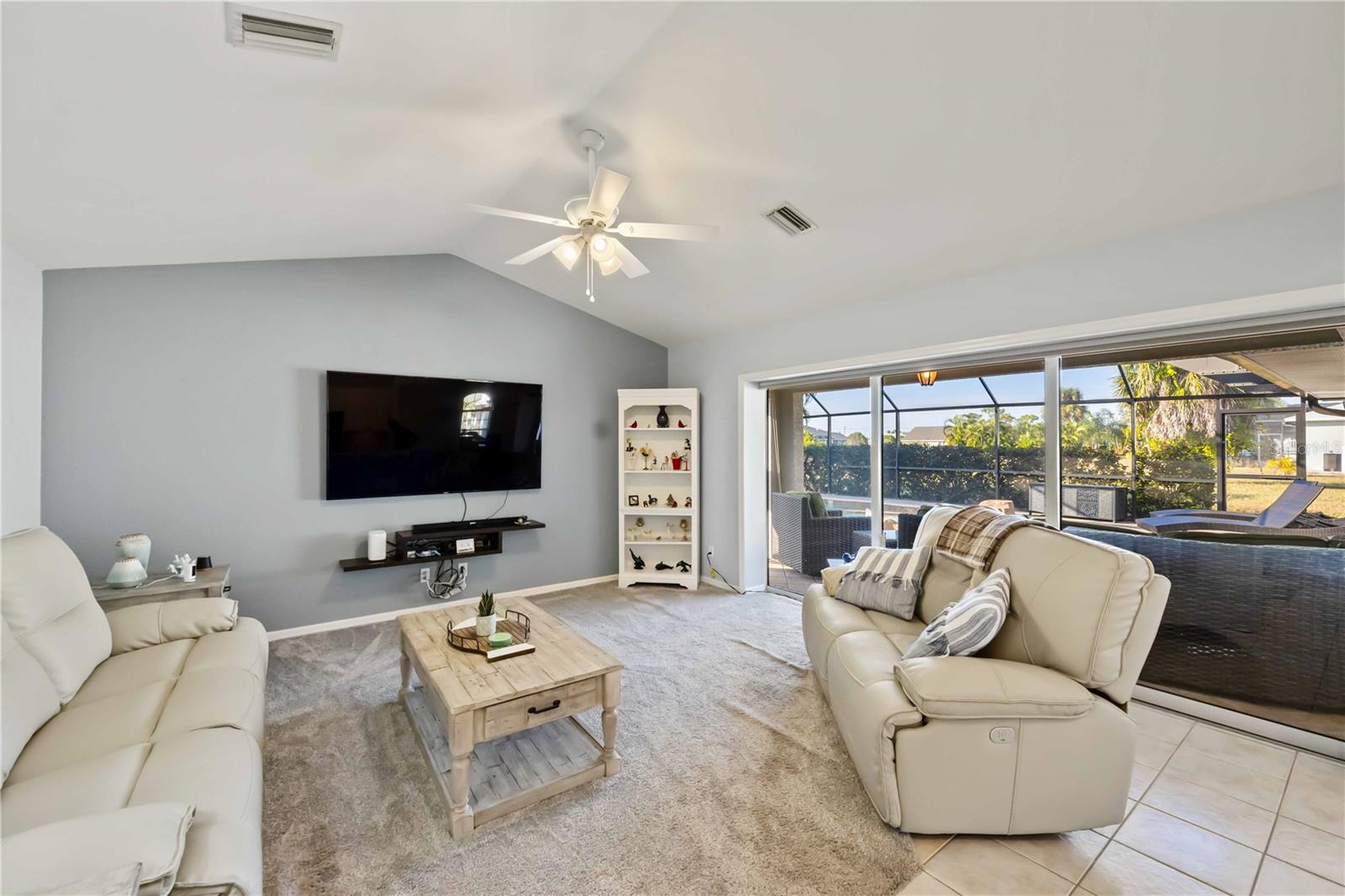 ROTONDA WEST PINEHURST - Residential