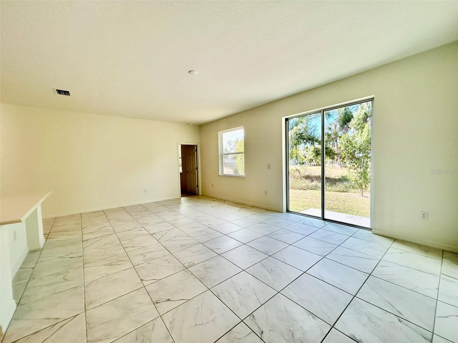 PORT CHARLOTTE SUB 32 - Residential Lease