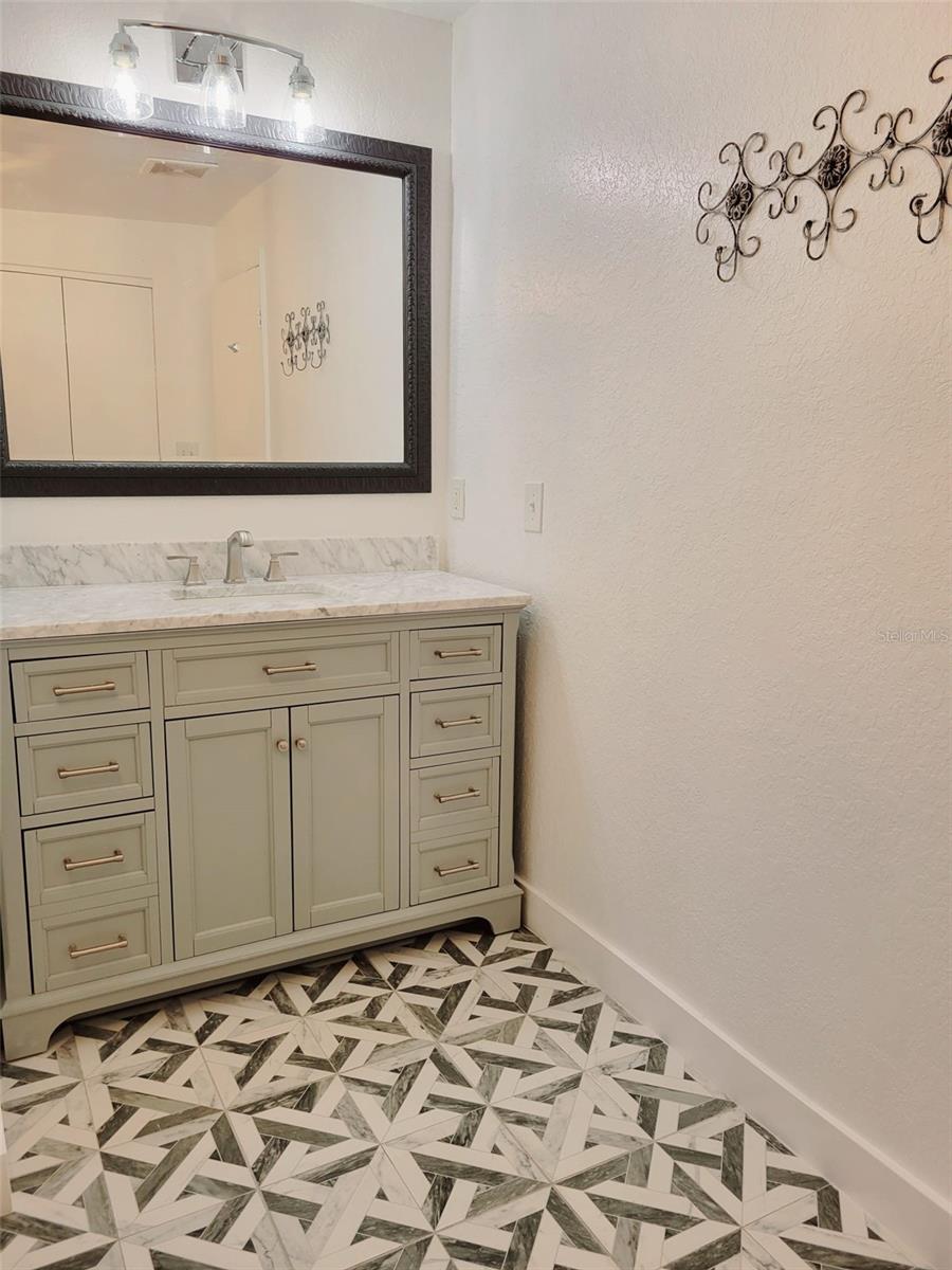 LAKE BUTLER VILLA COS SUB - Residential Lease