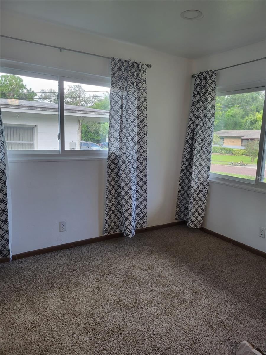 LAKE BUTLER VILLA COS SUB - Residential Lease