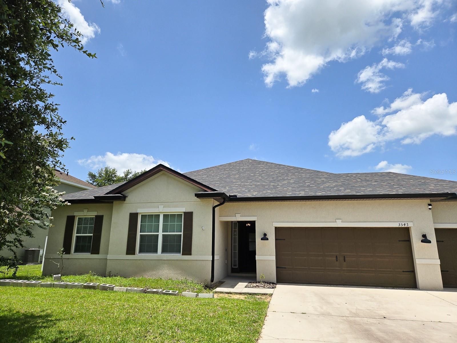Beautiful 3-Bedroom Home for Rent in Ocoee - 3-Car Garage, Split Floor Plan & Upgraded Kitchen
Welcome to 3543 Meadow Breeze Loop, a spacious and well-appointed 3-bedroom, 2.5-bath home located in a quiet and desirable Ocoee neighborhood. With 2,233 square feet of living space and a 3-car garage, this home offers the perfect combination of comfort, style, and functionality.
Designed with a split floor plan, the home features a private master suite with a beautiful master bathroom that includes dual vanities, a soaking tub, a separate walk-in shower, and a huge walk-in closet.
On the opposite side of the home, you'll find two large bedrooms, a full bathroom, and a spacious laundry room with plenty of storage.
At the heart of the home is a gourmet kitchen featuring upgraded stainless steel appliances, a center island, granite countertops, and abundant cabinet space. The kitchen also includes a large eat-in nook-perfect for casual meals-and flows seamlessly into a beautiful dining room, ideal for hosting.
Additional Features:
* 3 Bedrooms / 2.5 Bathrooms
* 2,233 Sq Ft of Living Space
* 3-Car Garage
* Private Fenced Backyard
* Covered Patio
* Spacious Living Room
* Beautiful Formal Dining Area
* Large Kitchen with Eat-In Nook, Island & Upgraded Appliances
* Lots of upgrades
Conveniently located near major highways, shopping, dining, and schools, this home offers both comfort and convenience in one of Ocoee\'s most sought-after communities.
Available Now