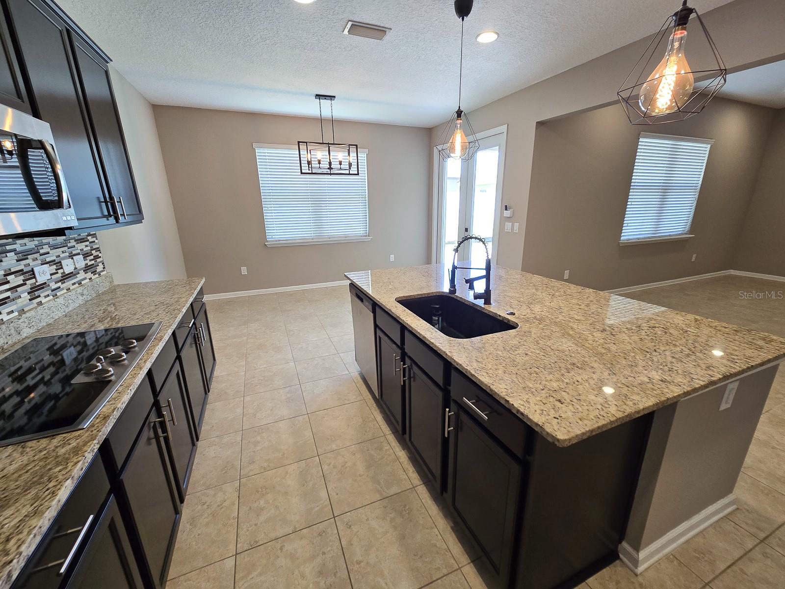 BRYNMAR PH 1 - Residential Lease