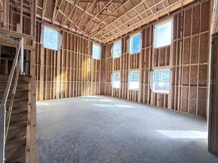 TRAILSIDE - Residential